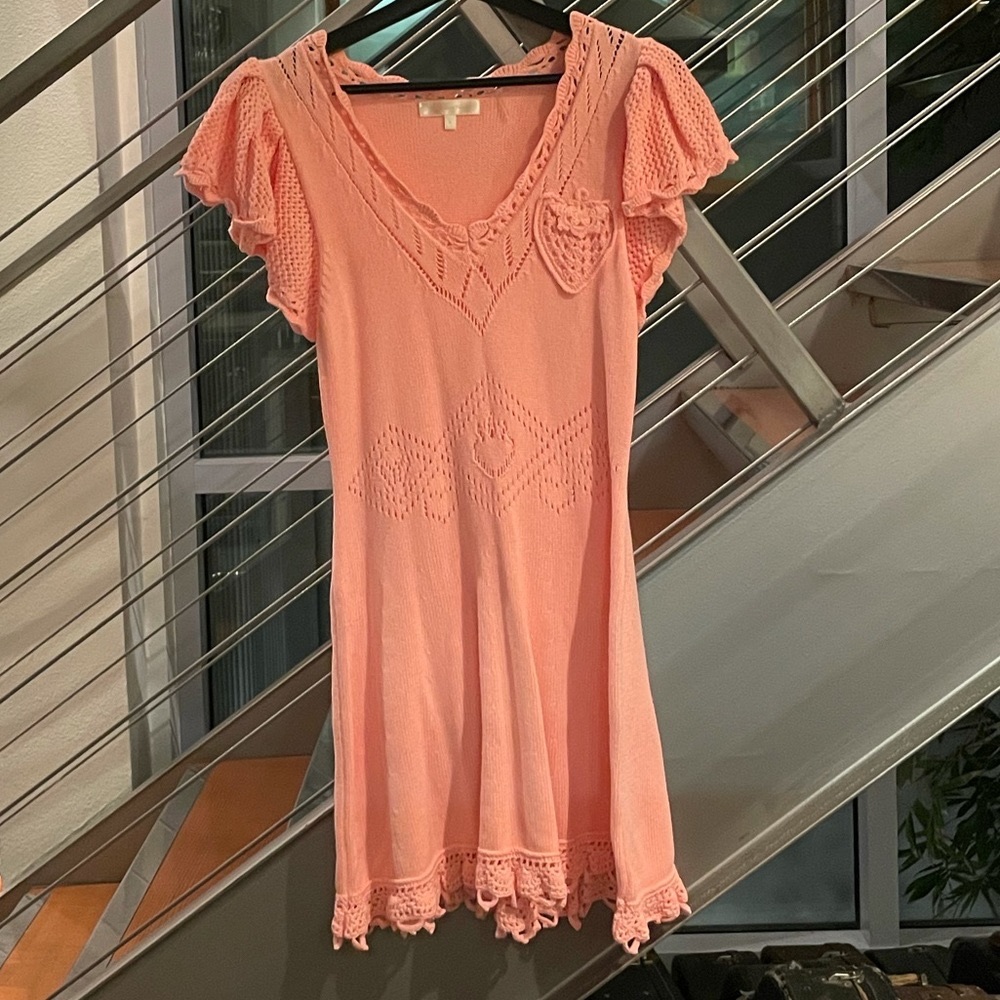 Love Shack Fancy sz Large pink vneck scalloped trim w strawberry and hearts